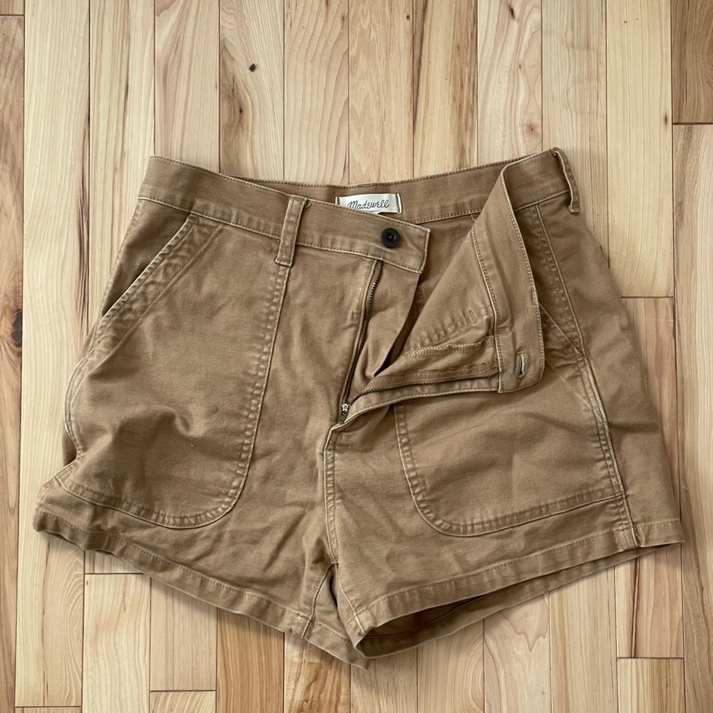 Madewell The Perfect Vintage Military Short in last seasons brown.